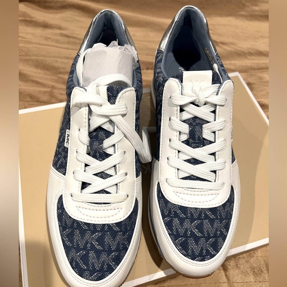 Michael Kors Logo Sneakers